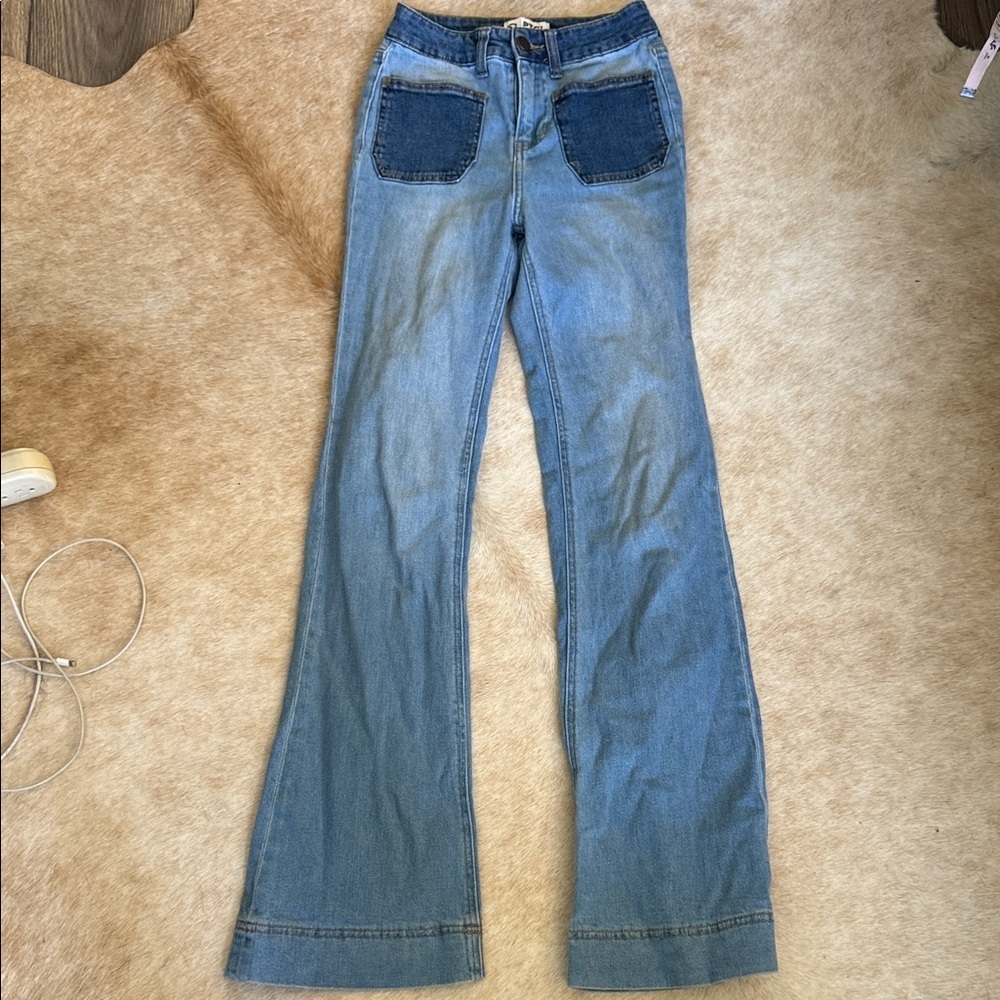PTCL Women's Flare Jeans in Blue with Dark Pockets size 25 - Picture 2 of 14